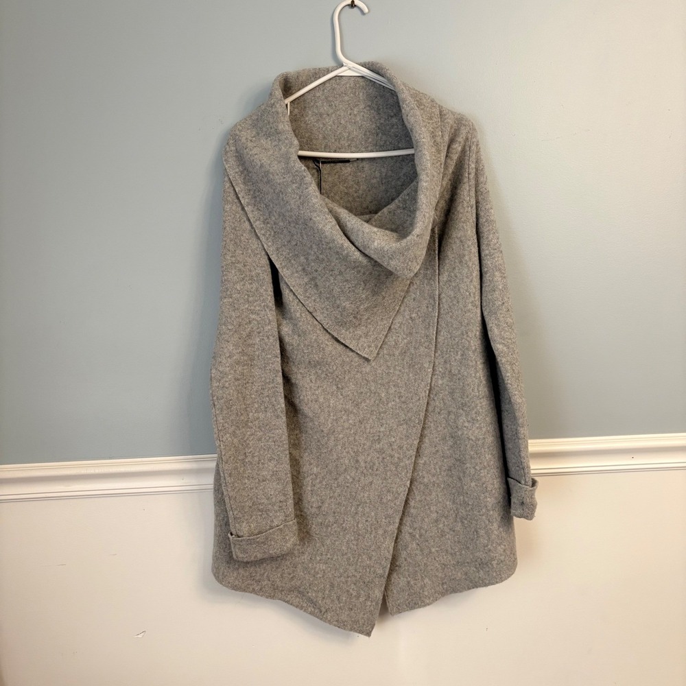 NWT Chiaramente Italy Grey Wool Blend Draped Wrap Cardigan Sweater Cozy Large